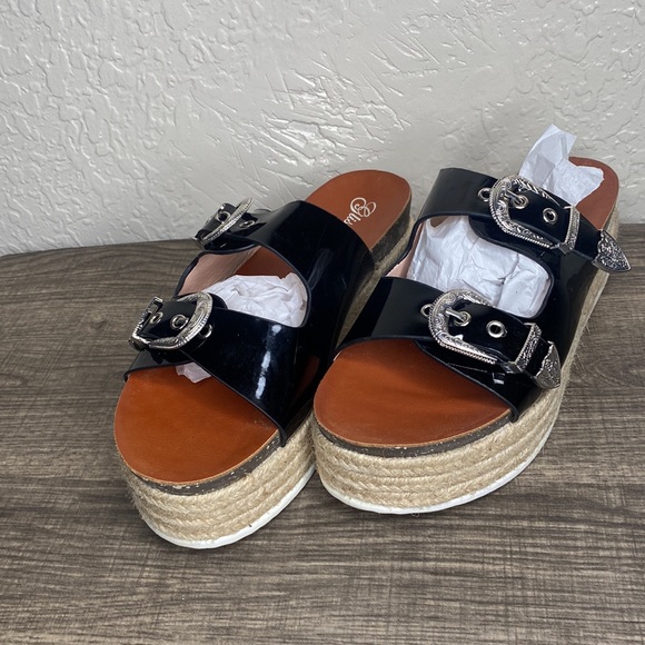 Stunning slides - Picture 3 of 6